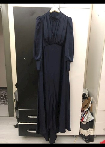 Uzun lacivert Gotik Drape Detaylı Kadın Abiye - Görsel 4