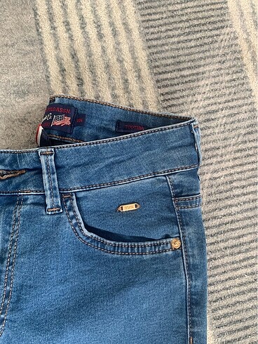 U.S Polo Assn. Polo markası Kot pantolon yüksek bel
