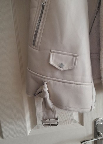 Bej Süet Kürklü Kadın Mont - Görsel 6