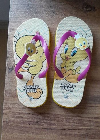 Renkli Tweety Looney Tunes Kız Terlikleri