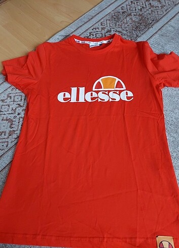 Diğer Ellesse kısa kollu tşört kırmızı
