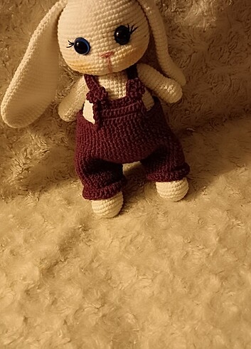 Amigurumi sevimli tavşan