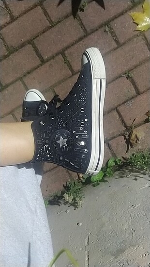 Uzun Converse