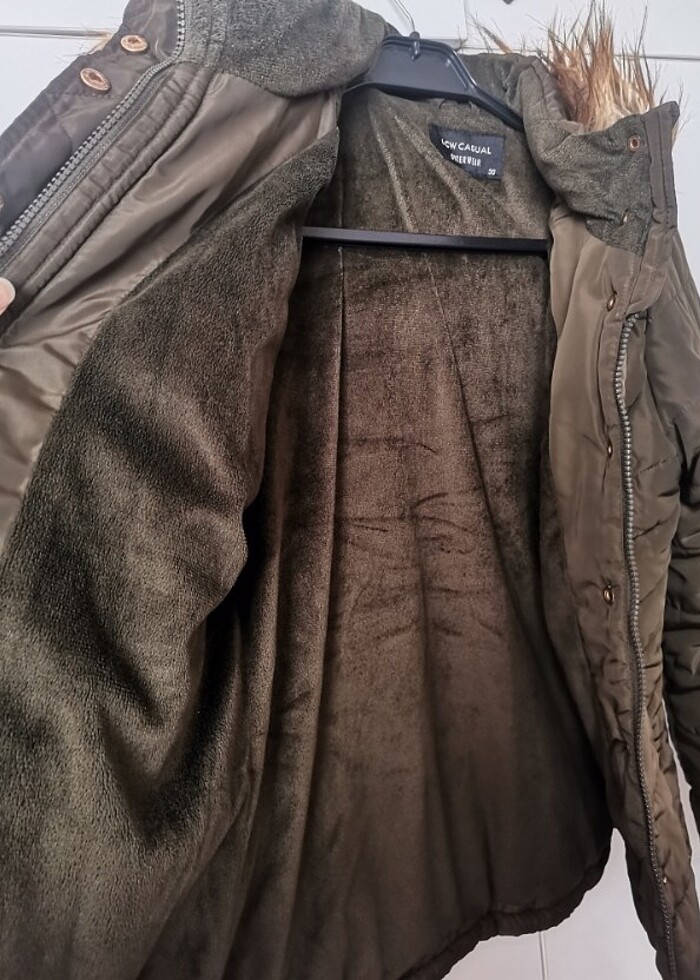 İçi kadife mont - Görsel 4