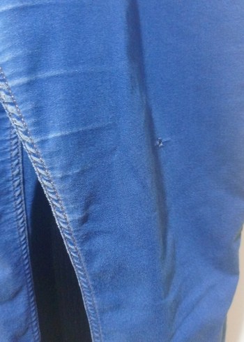 Düğmeli Parlak Mavi Kadın Midi Jean - Görsel 2