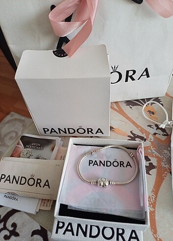 Pandora bileklik