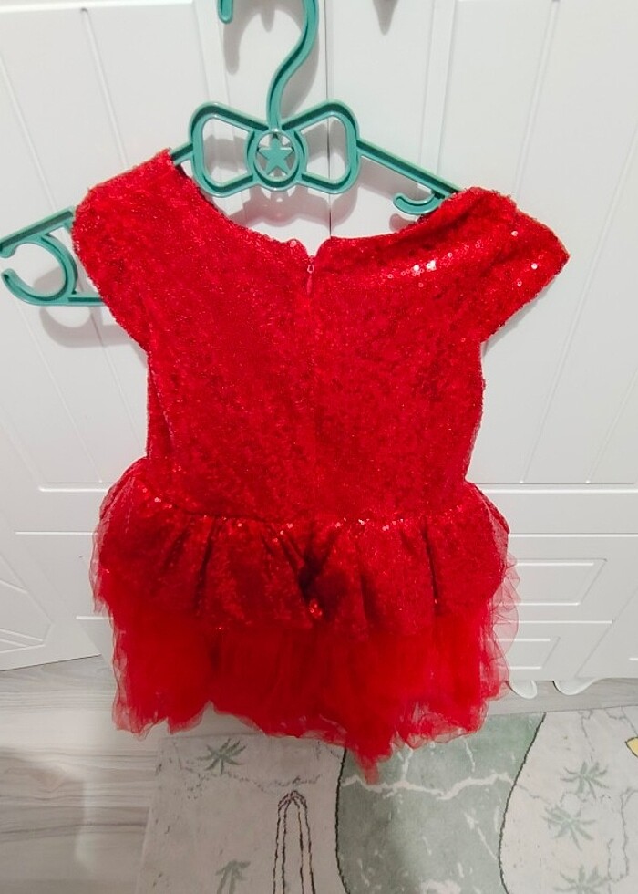 Kirmizi gelinlik  - Görsel 2