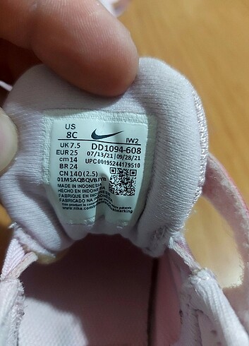 Nike çocuk ayakkabı dd1094-608 modeli