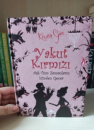  Beden Kerstin Gier Aşk Tüm Zamanların İçinden Geçer serisi
