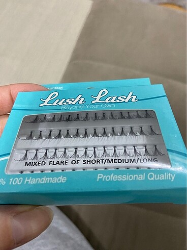 Diğer Lush Takma Kirpik