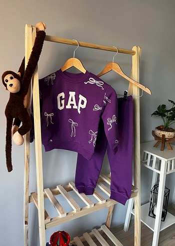 GAP Mor Kız Eşofman Takımı - Görsel 2