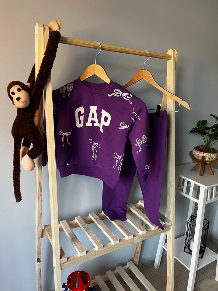 GAP Mor Kız Eşofman Takımı - Görsel 3