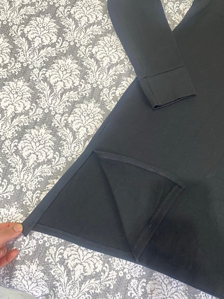 Drapeli Siyah Uzun Kollu Balıkçı Yaka Kazak - Görsel 3