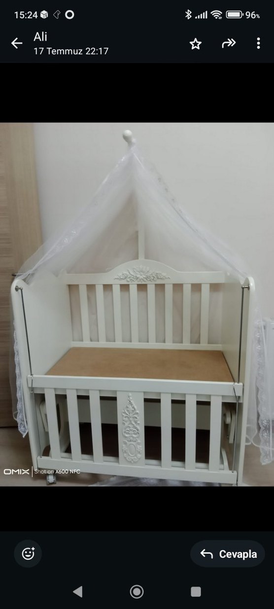 Beyaz Ahşap Bebek Beşiği - Görsel 4