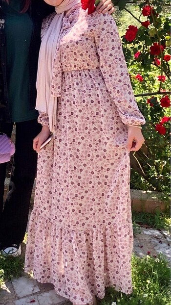 Çiçekli elbise - Görsel 9