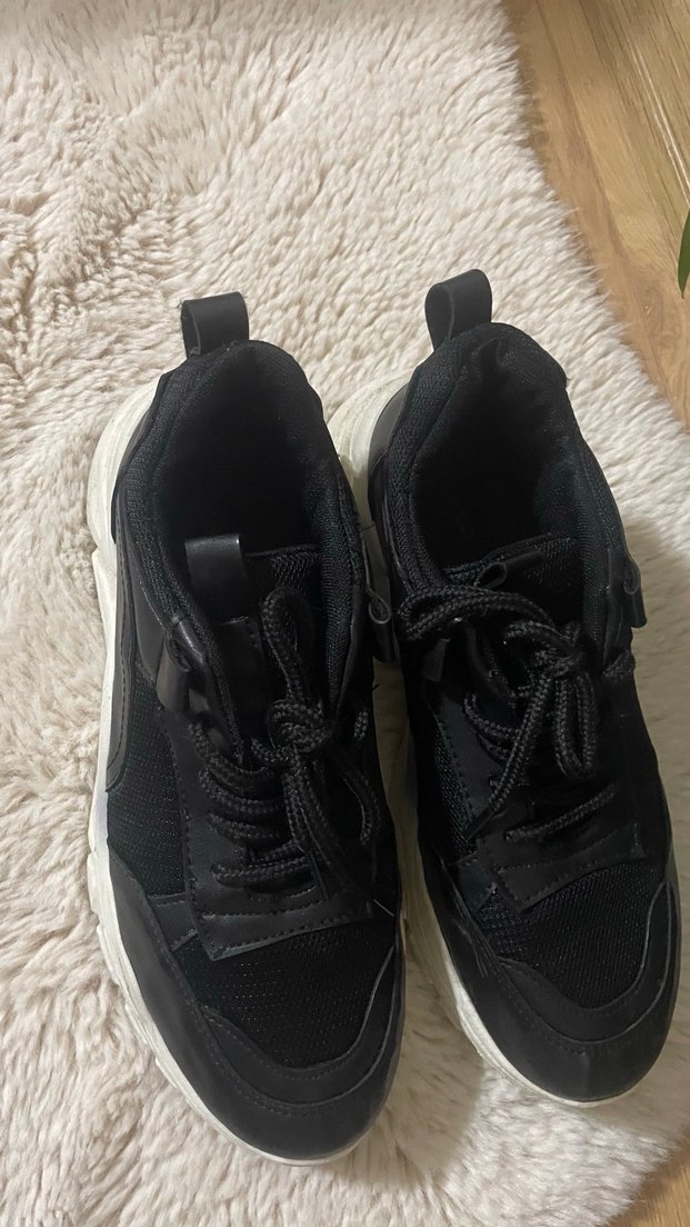 Siyah BağcıklıSpor Ayakkabı - Görsel 2