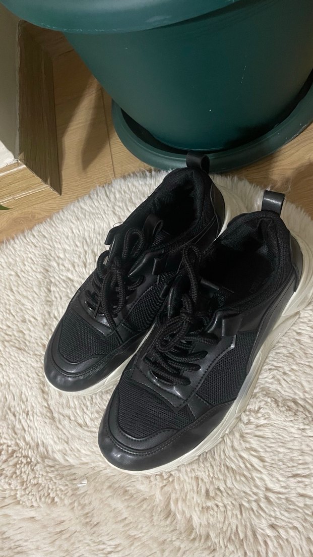 Siyah BağcıklıSpor Ayakkabı - Görsel 4