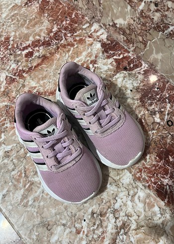 Kız bebek Adidas spor ayakkabı - Görsel 4