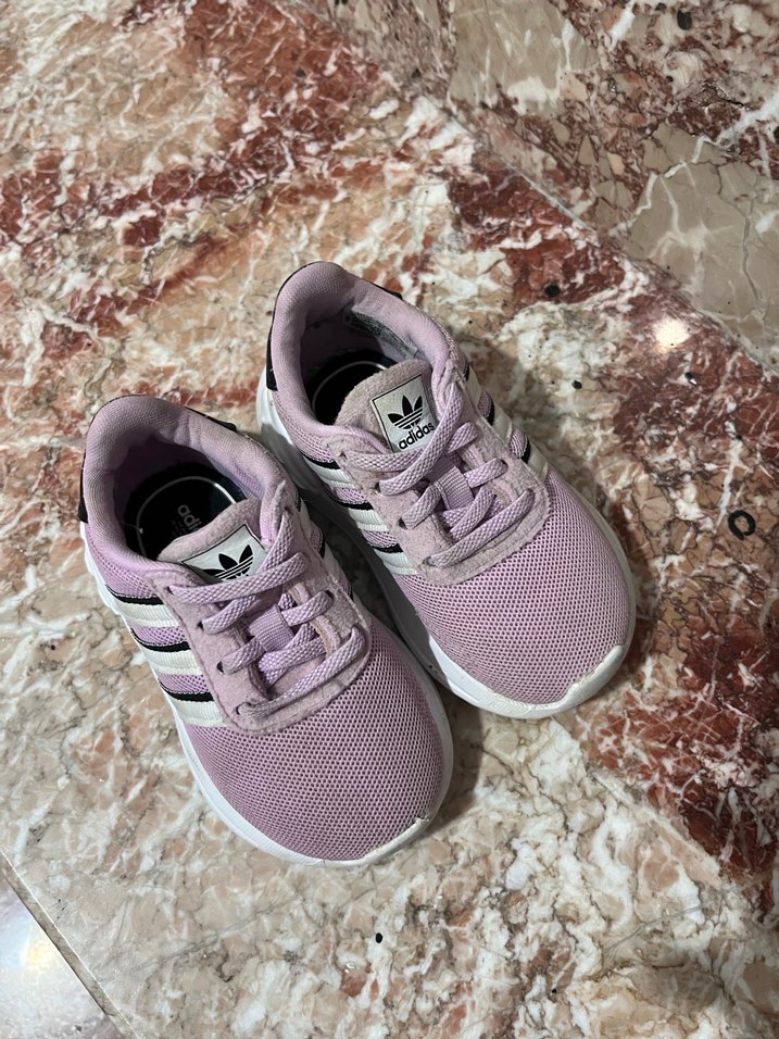 Kız bebek Adidas spor ayakkabı - Görsel 4