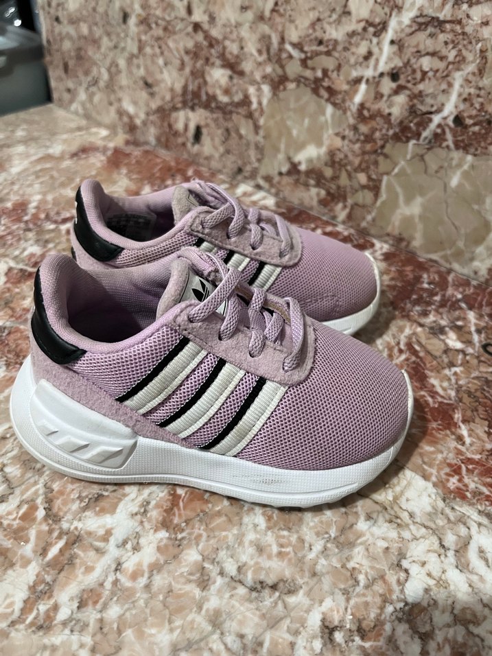 Kız bebek Adidas spor ayakkabı - Görsel 3