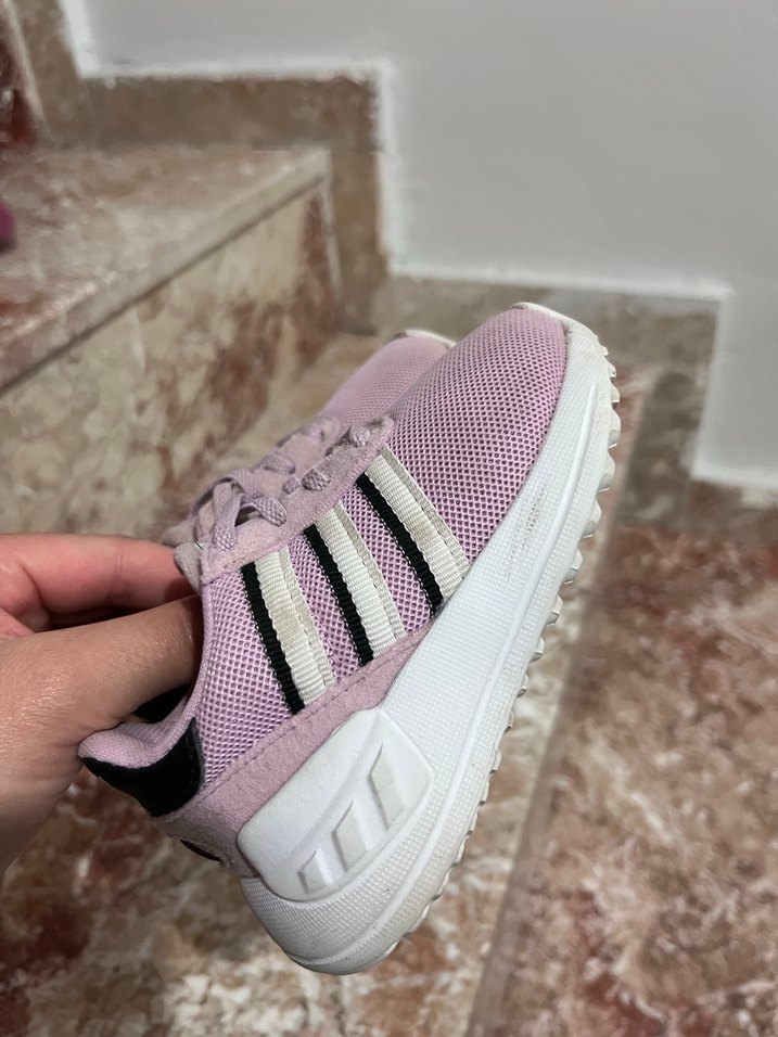Kız bebek Adidas spor ayakkabı - Görsel 5