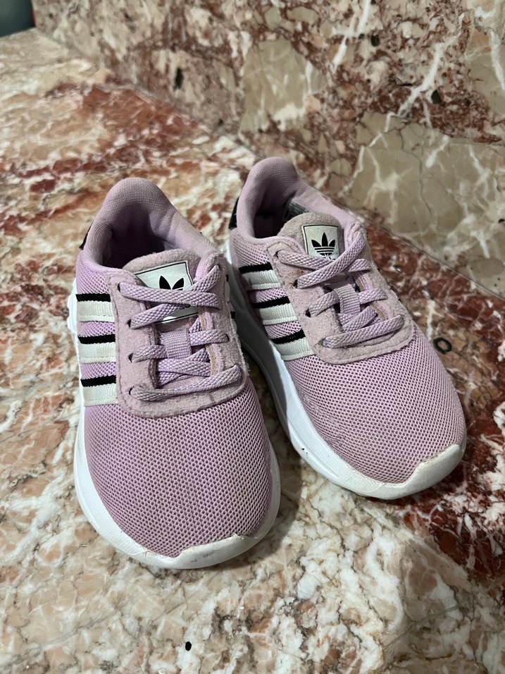 Kız bebek Adidas spor ayakkabı - Görsel 2