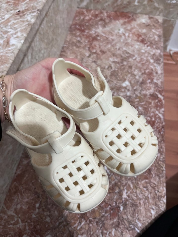 Kız bebek Beyaz Sandalet - Görsel 4