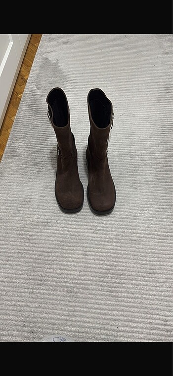 38 Beden Zara bot