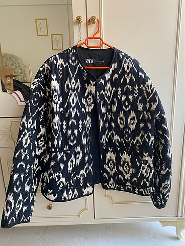 ZARA MEŞHUR CEKET