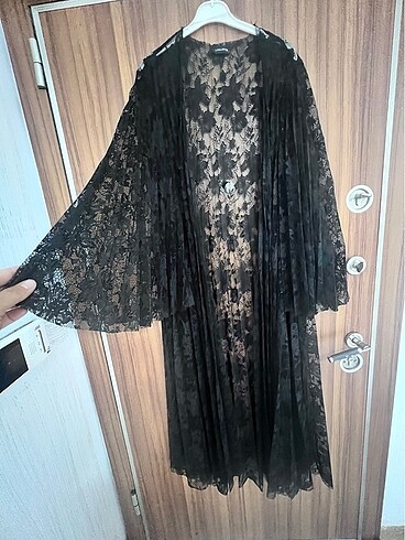 E.L.F Abaya