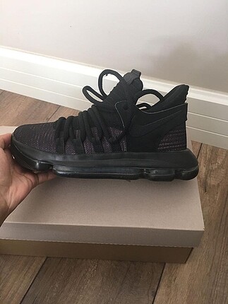 KD 10 Basketbol Ayakkabisi