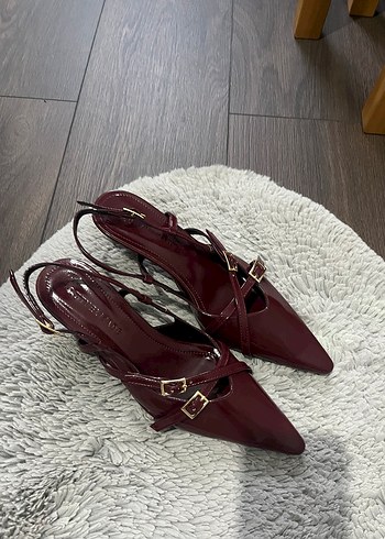 37 Beden bordo Renk Bordo Deri Stiletto Kemerli Kadın Ayakkabı