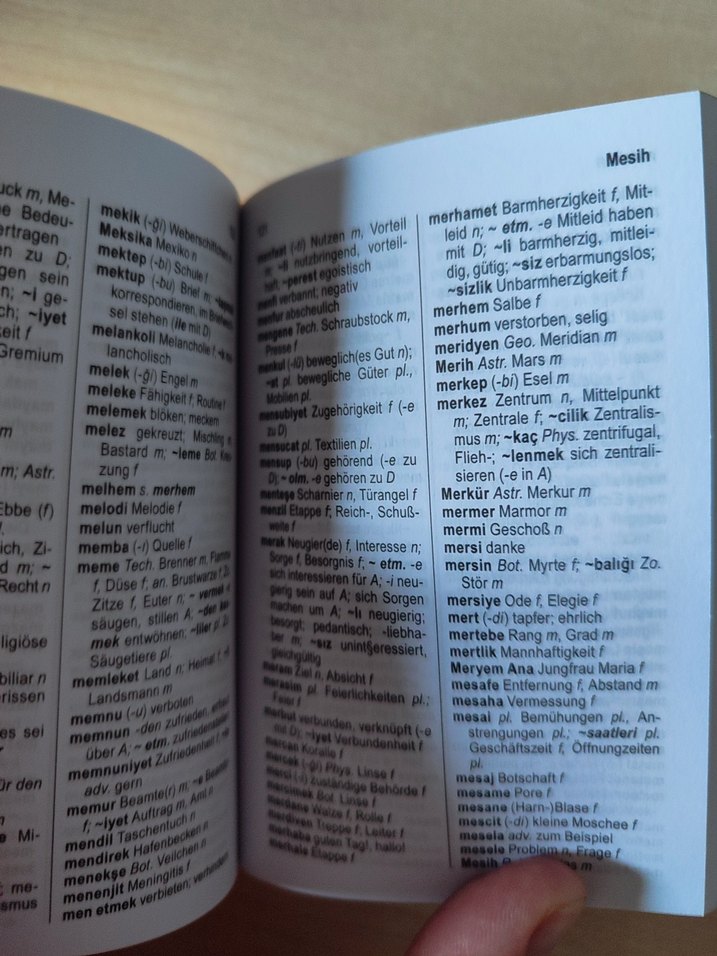 Almanca Türkçe Sözlük - Görsel 3