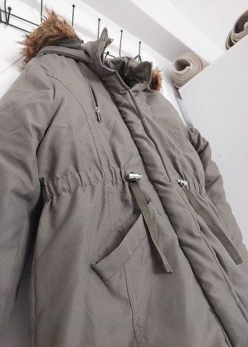 Gri Kürk Detaylı Kadın Kışlık Mont - Görsel 5