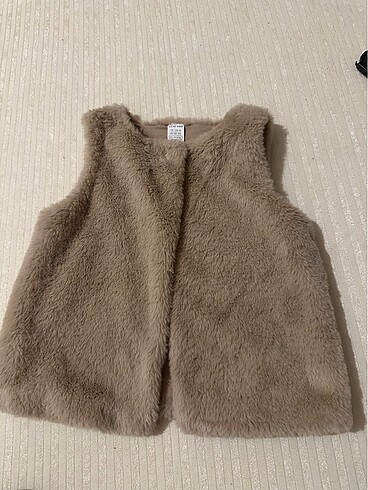 LCW peluş yelek