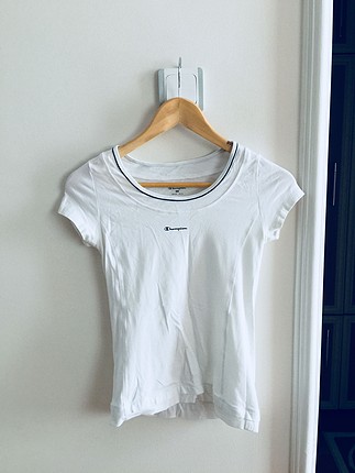 Champion tshirt