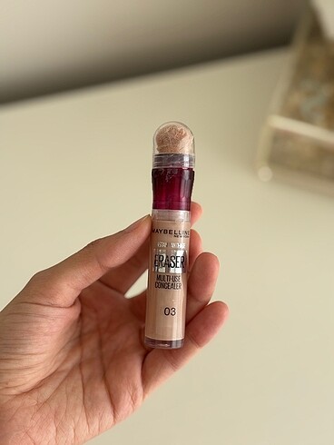 Maybelline Maybelline 03 kapatıcı