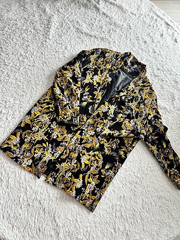 Asos çiçekli blazer