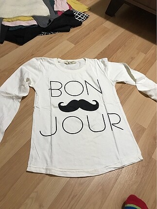 T shirt