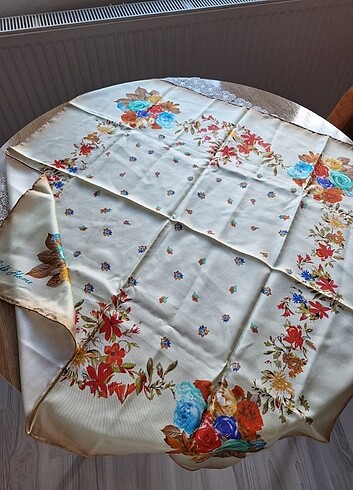 Silk home ipek eşarp 