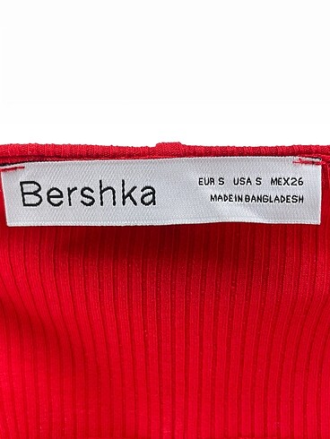 s Beden kırmızı Renk Bershka Uzun Elbise %70 İndirimli.