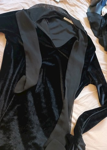 kadife boyun detay bluz - Görsel 2