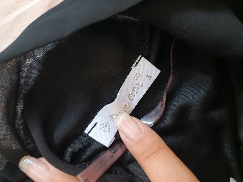 kadife boyun detay bluz - Görsel 3