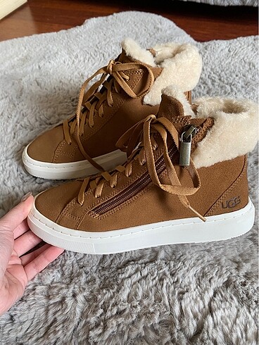 36 Beden satıldı Ugg Ayakkabı