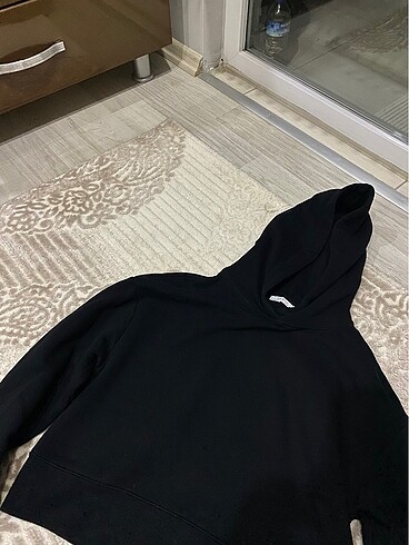 Zara sweatshirt