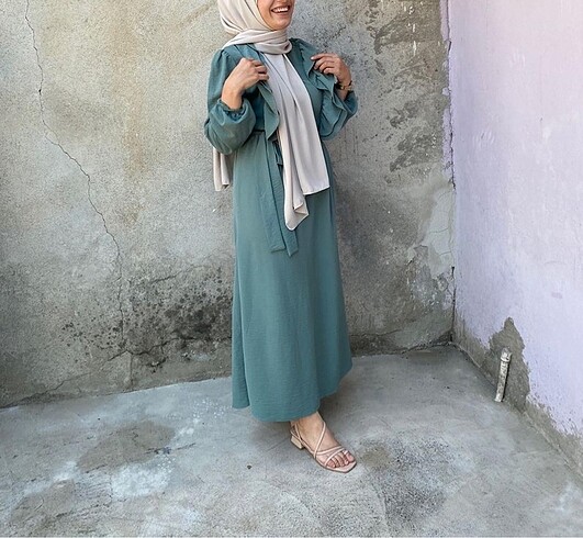 Yeşil şık elbise
