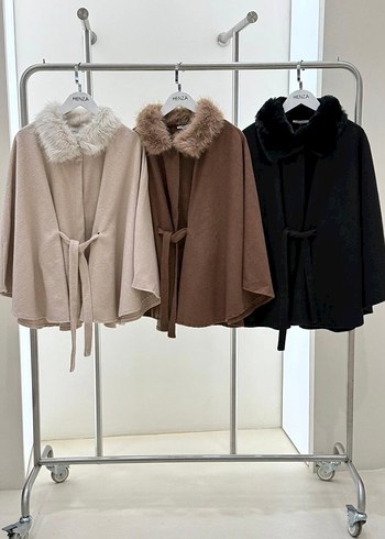 Siyah Kürklü Kadın Panço - Görsel 6