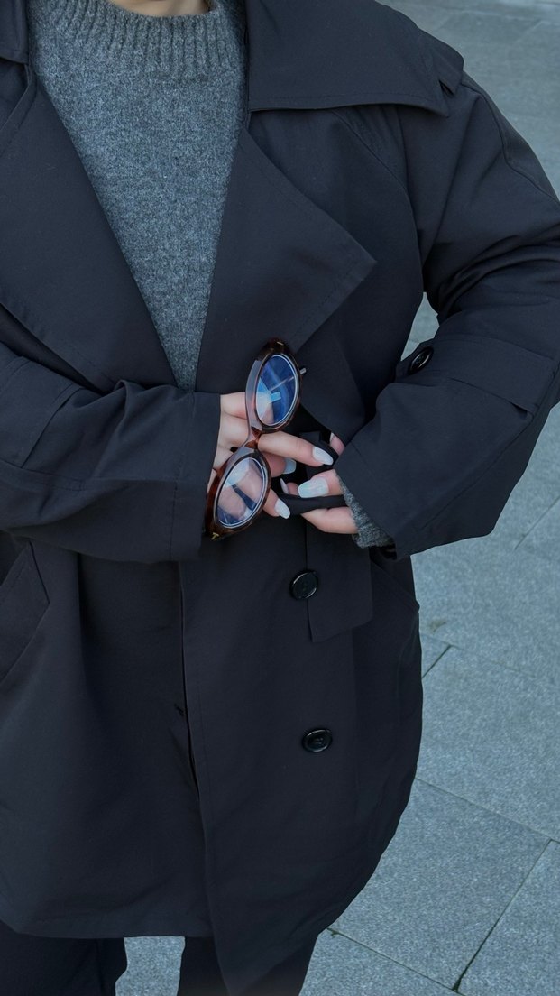 Kadın Siyah Midi Trençkot Kemerli - Görsel 4