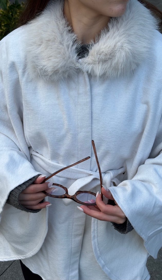 Bej Kürklü Kadın Panço - Görsel 5