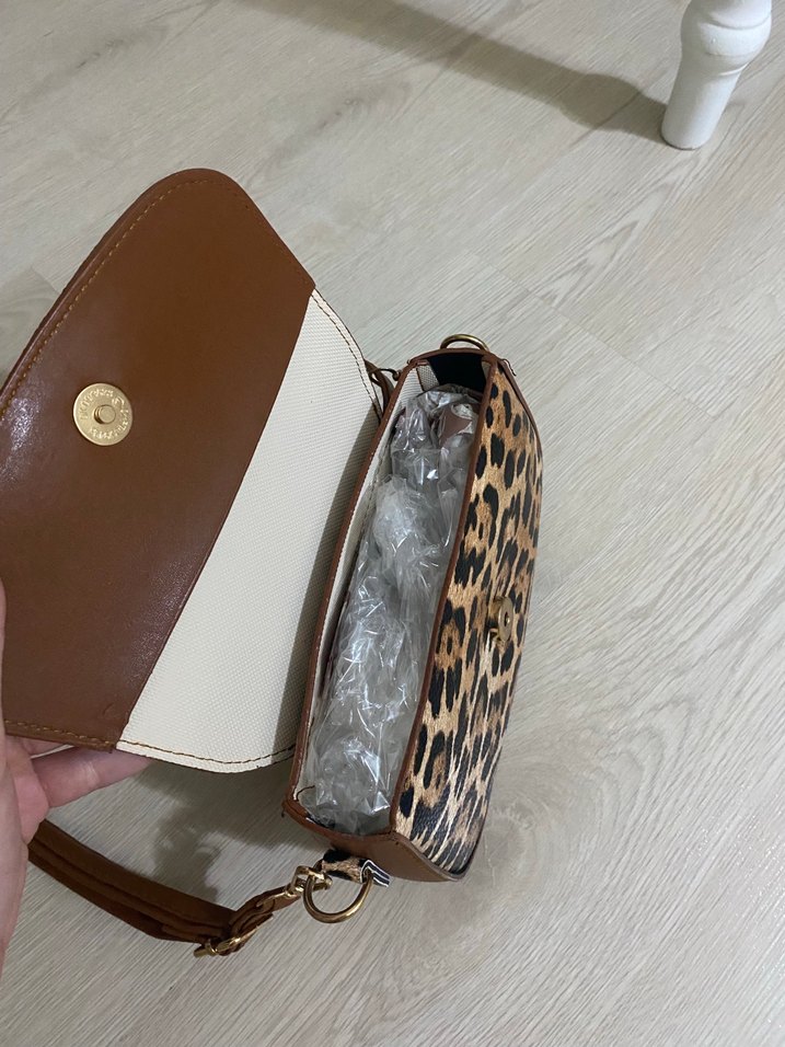 Kahverengi Leopar Desenli Deri Kadın Çanta - Görsel 2